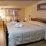 Palaghiaccio Hotel Cotronei