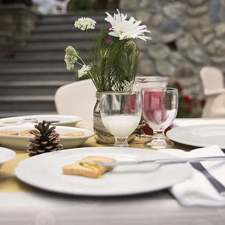 Ξενοδοχείο Palaghiaccio Cotronei