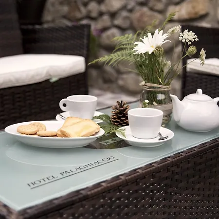 Palaghiaccio 호텔 코트로네이