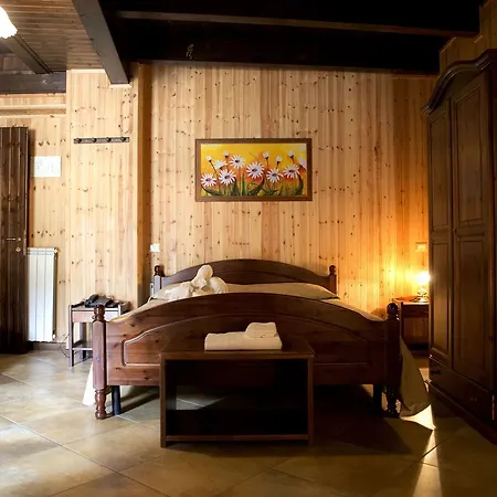 Palaghiaccio 3* Cotronei