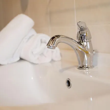 Ξενοδοχείο Palaghiaccio Cotronei