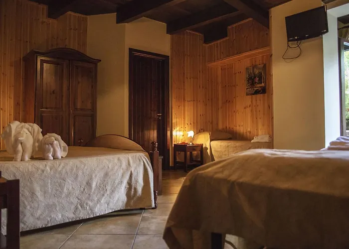 Palaghiaccio 3* Cotronei