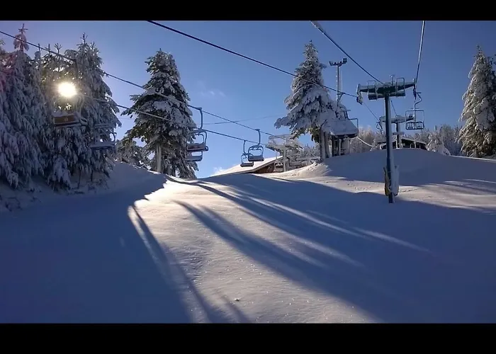 帕拉格切诺酒店 Cotronei